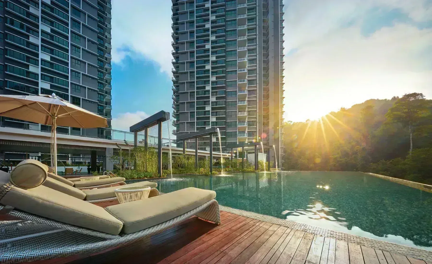 Alila 2 infinity pool