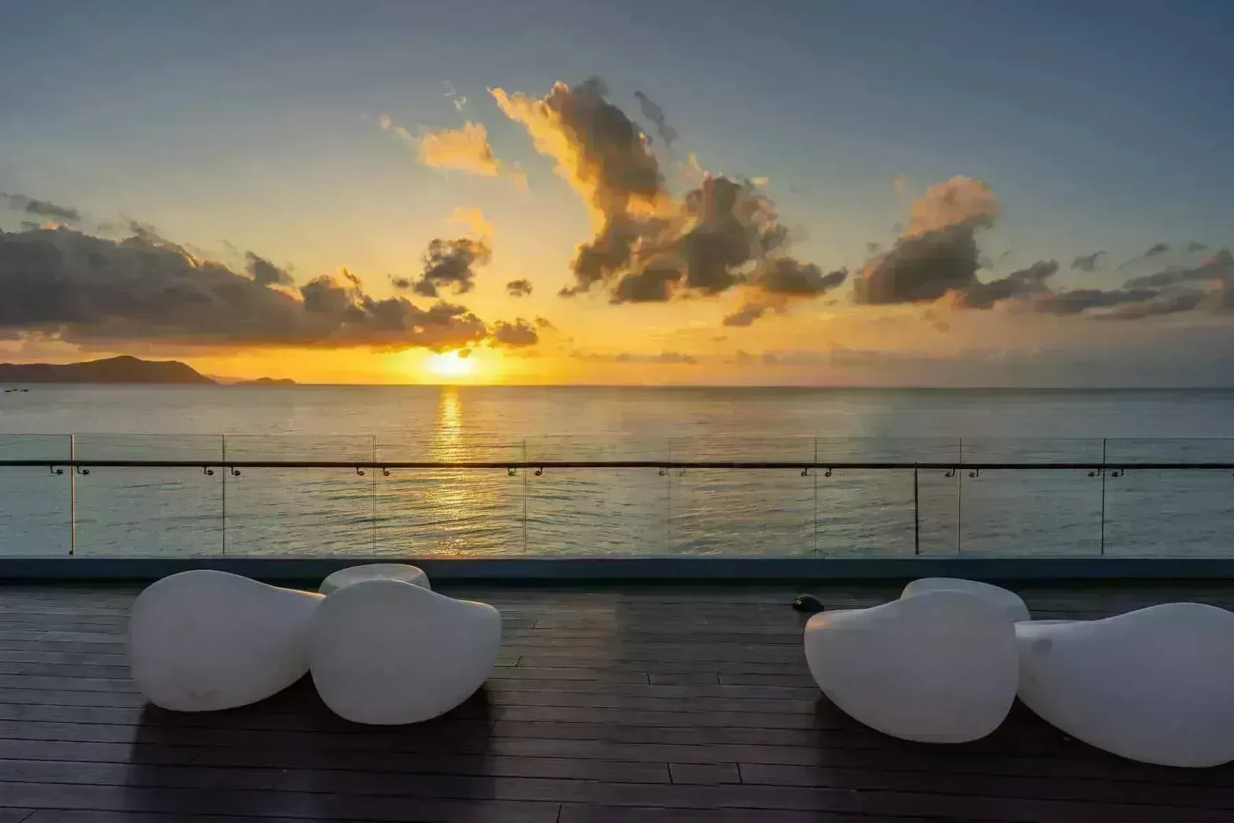 Q Suites @ Jesselton Quay sky deck